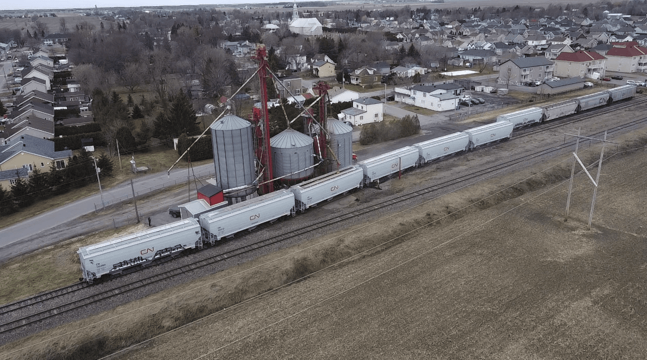 Saint-Polycarpe, QC - Transload - CN