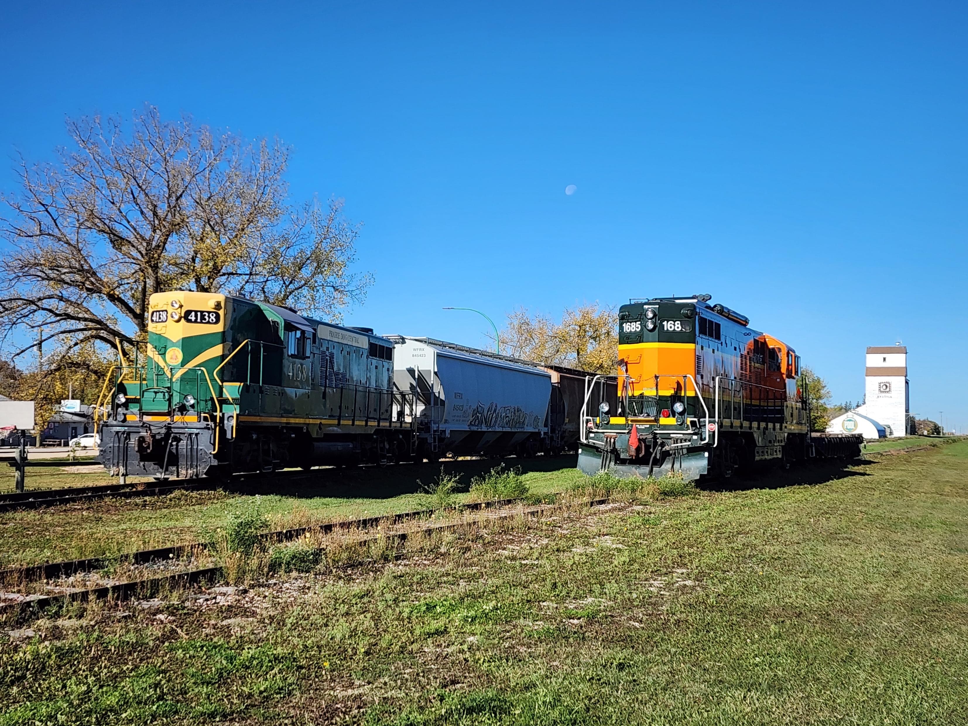 Rosser, MB - Railcar Storage - CN, CPKC - second view